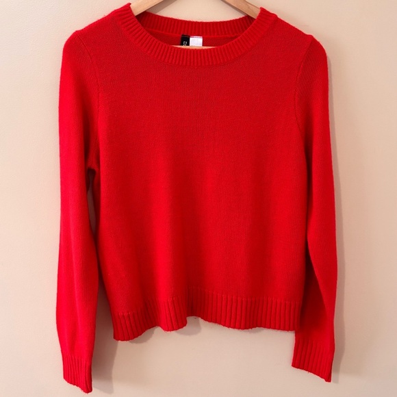 H&M| DIVIDED Bright Red Fine Knit Soft Sweater Crew Neck Sz S - Picture 2 of 5